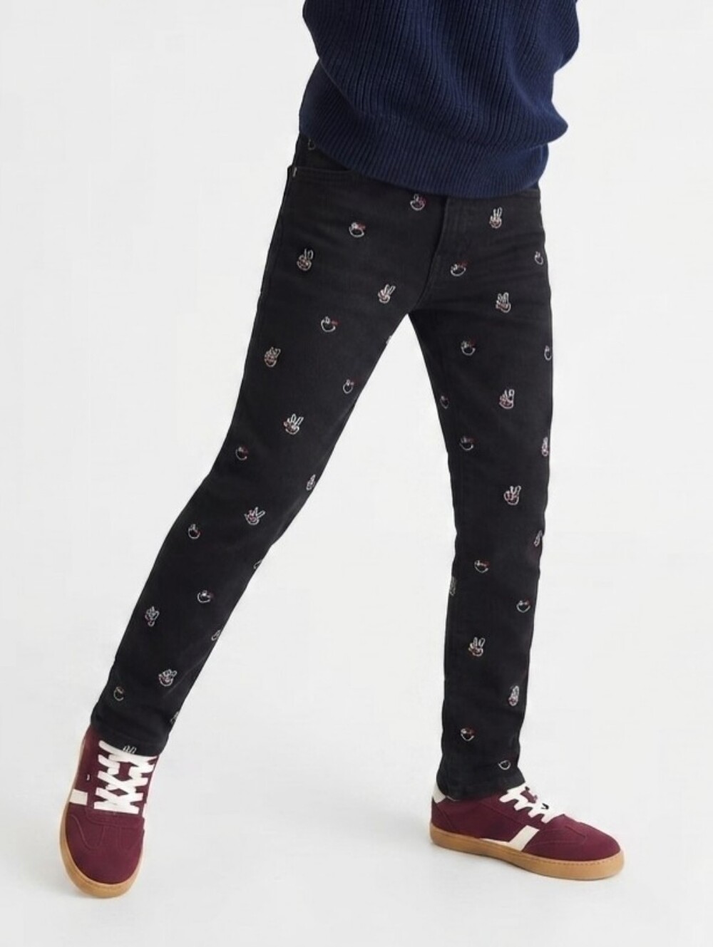 New Tommy Hilfiger Boy Black Slim Tapered Jeans with Embroidered Icons